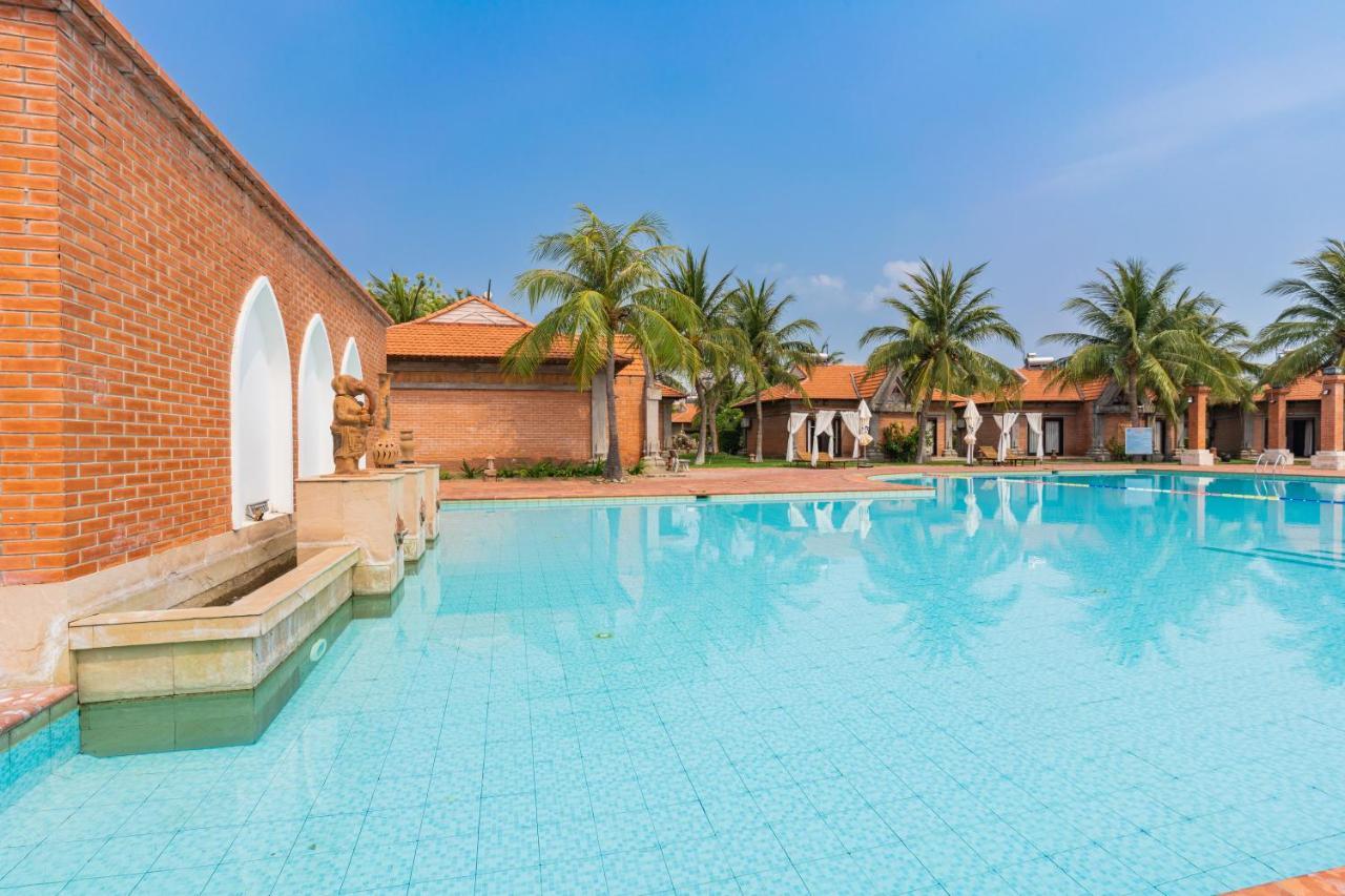 Ttc Resort Ninh Thuan - Unlimited Access To Water Park Фанранг Экстерьер фото