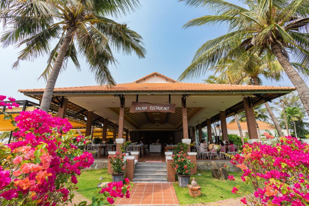 Ttc Resort Ninh Thuan - Unlimited Access To Water Park Фанранг Экстерьер фото