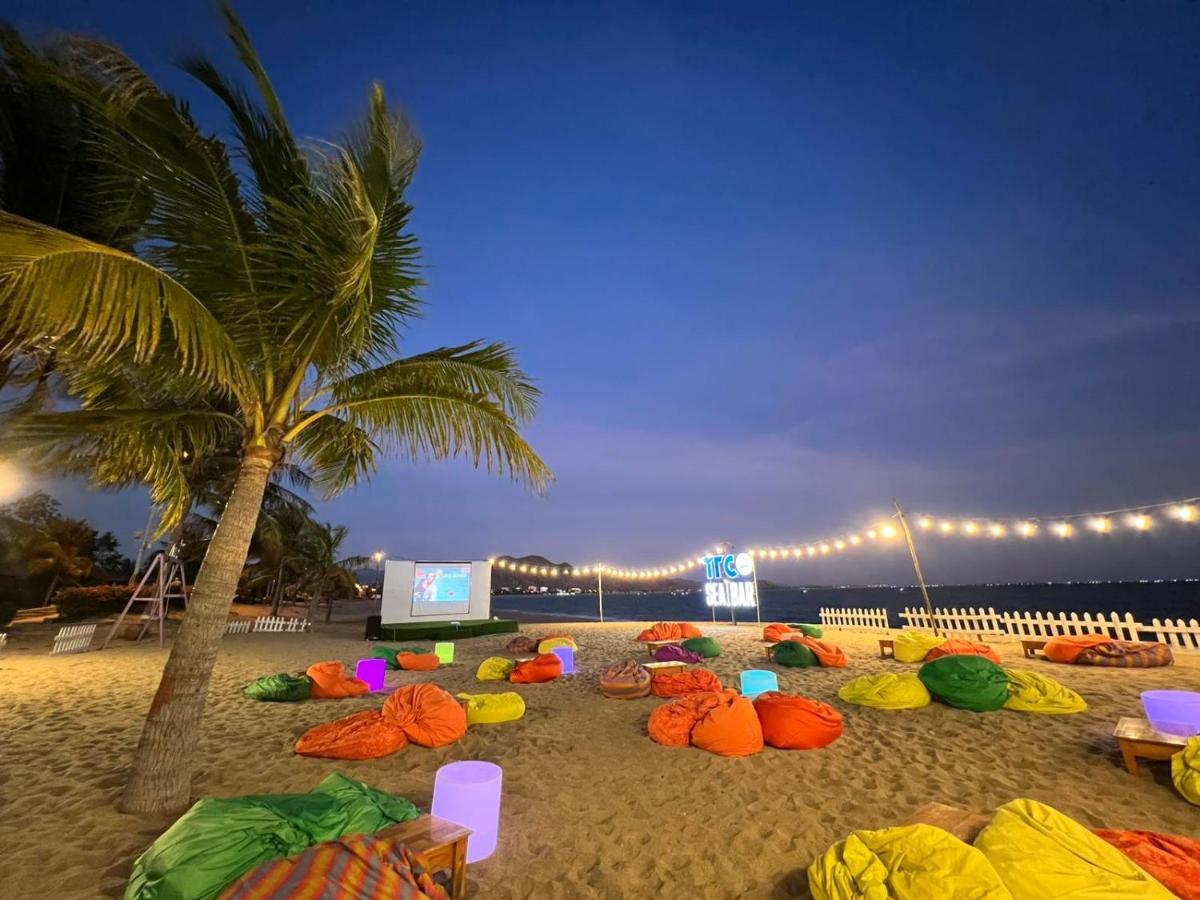 Ttc Resort Ninh Thuan - Unlimited Access To Water Park Фанранг Экстерьер фото